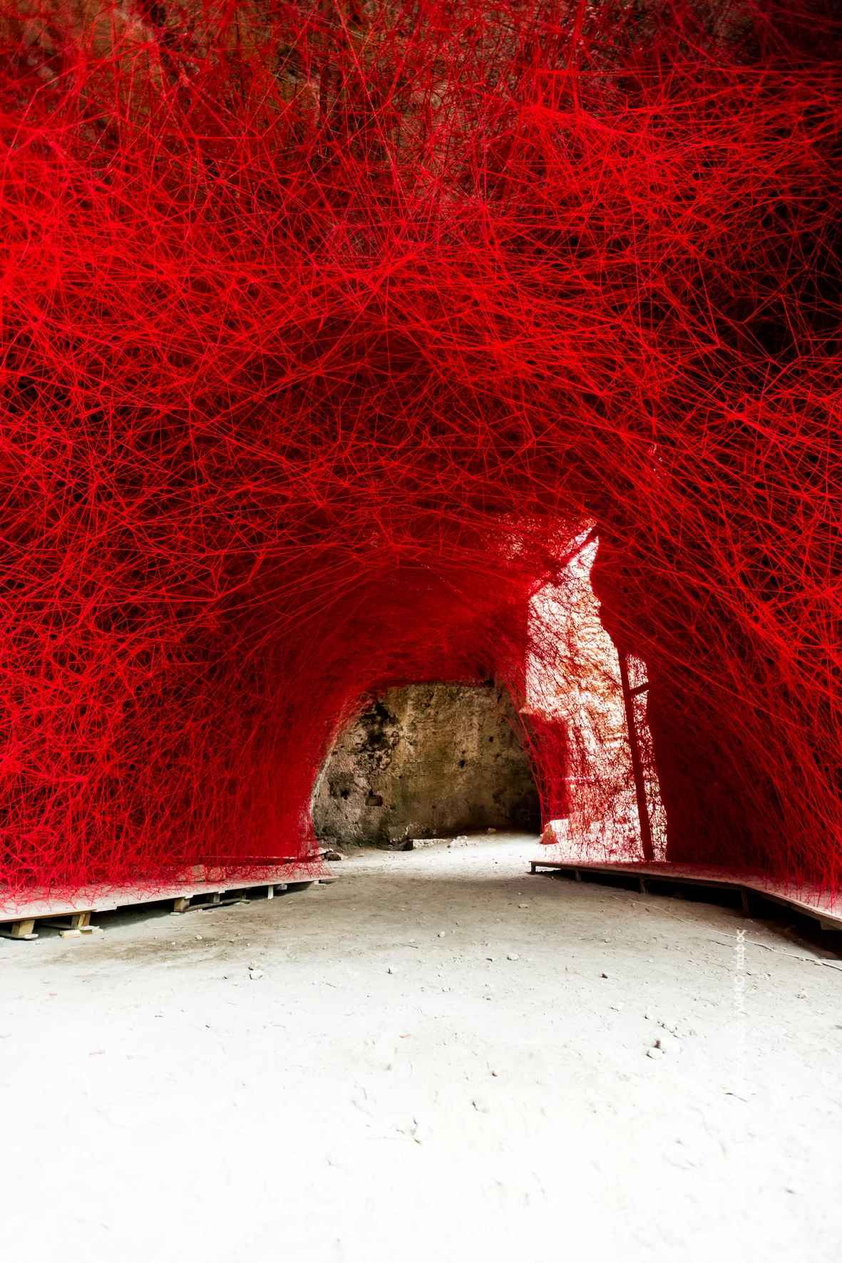 CHIHARU SHIOTA–塩田千春